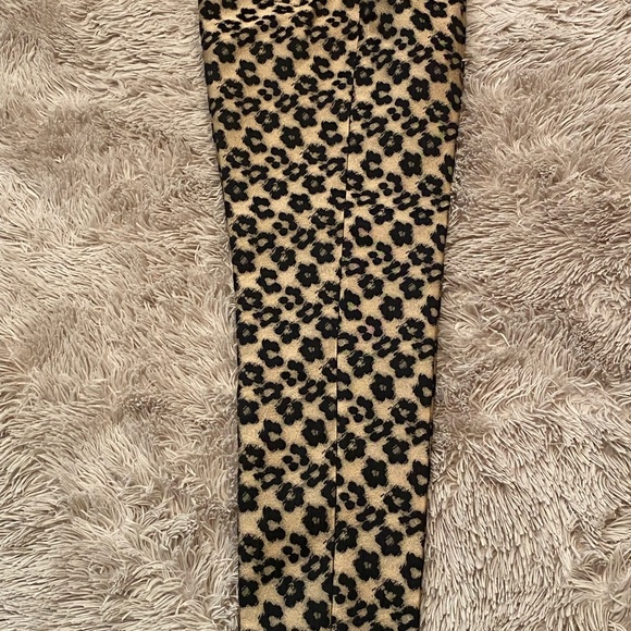 Ann Taylor flower leopard pants - Picture 11 of 13